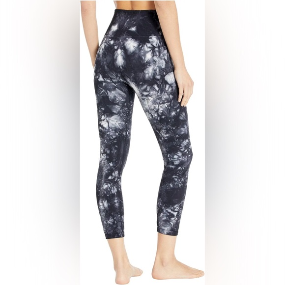 Free People FP Movement Good Karma Tie-Dye Leggings Black + White M/L - Picture 3 of 10